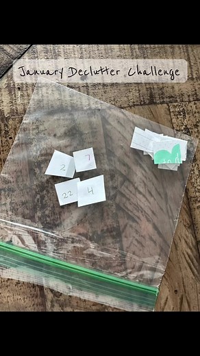 January Declutter Challenge ✨ Extra stuff is physical and mental clutter and we don’t have time for that in 2025 👏🏻 #declutter #decluttering #declutterchallenge #januarydeclutter