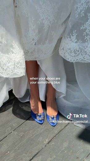 Stylish Ideas for Your Something Blue in Weddings