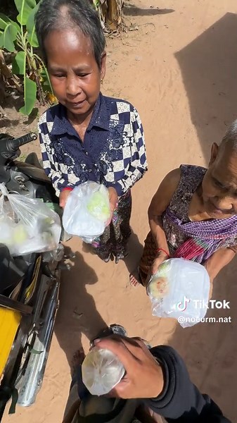យាយតម្រង់ជួរ😭#fypシ゚viral #dessert