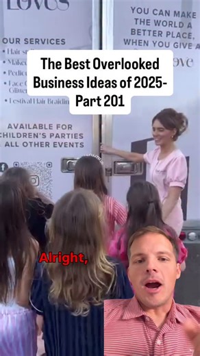 Chris Koerner on Instagram: "People Are Throwing Money at This @littlelovespamperbus"