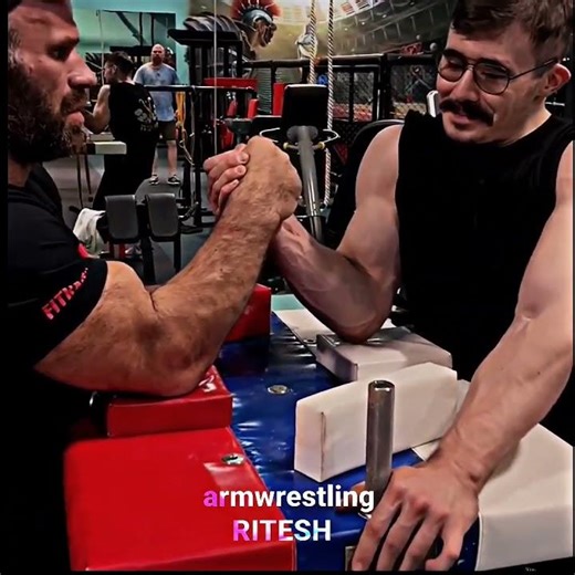 akimbo 💪69 vs Levan 😈💀armwrestling edit