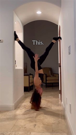 Handstand Progression | Learning Balance, Core Strength & Movement Control #handstandprogress