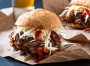 10 Restaurant Chains That Serve the Best Pulled Pork