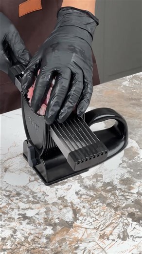 ⚡ Fast & Effortless Cutting 🥩 Say goodbye to long prep time – the kitchen meat cutter helps you cook smarter, not harder. 🍴 #KitchenGadget #MeatCutterTool #EasyCooking #ChefLife #HomeCooking | Home Kitchen Supplies