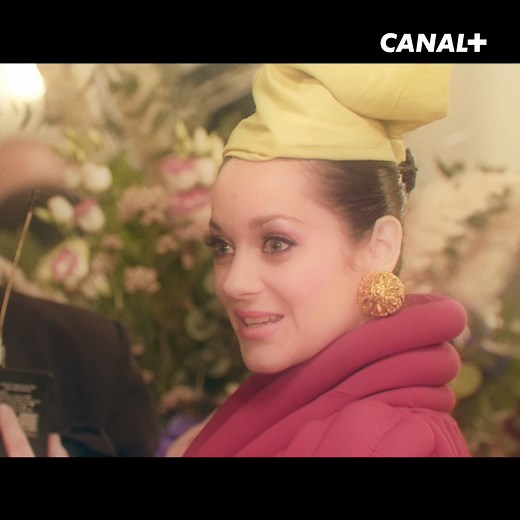 Le jour où la gentillesse sera cotée en bourse, vous savez qui appeler ! Marion Cotillard est Kim Randall dans La Vengeance Au Triple Galop | CANAL