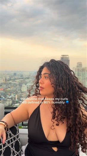 Keisha Kira | the most defined curls of ur LIFE 🙂‍↔️ @Fable & Mane mahamane leave in @Tootilab all soft leave in @fentyhair homecurl defining cream... | Instagram