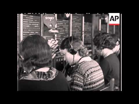 GIRLS AT SWITCHBOARD - SOUND