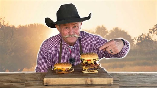 Cowboy remakes the Burger King Whopper on a cast iron skillet