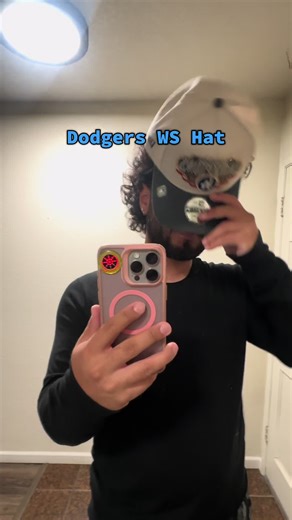 Dodger World Series Hat Arrives - Back to Back Champs!