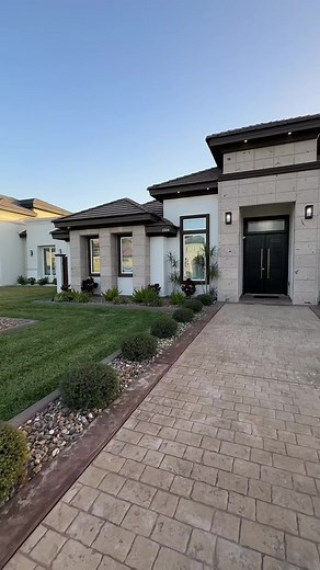 Rodrigo Garza, REALTOR ®️ 📱 956-672-9896 📧 rodrigo.garzarealtor.com TEXAS STAR REALTY LLC 2402 Brock St #22 Mission Tx 78572 #fyp #foryou #realestate #invest #firstimehomeowner #newhome #homeowners