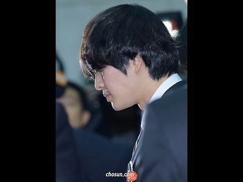 SHINee Fans Are Worried About Onew In The Aftermath Of Jonghyun Loss