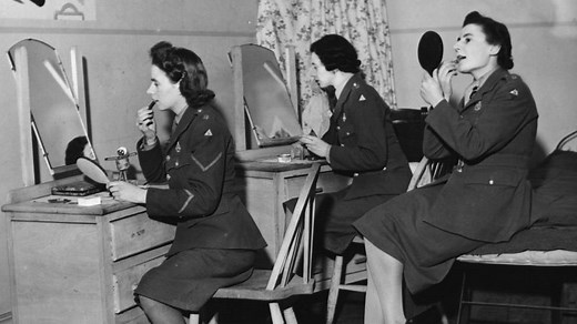 The surprising history of red lipstick | CNN