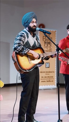 Bulla Arts International on Instagram: "Vanjhali Vaja 🍃 #bullaarts #bhangra #gidha #winnipeg #folk #vanjhalivaja"