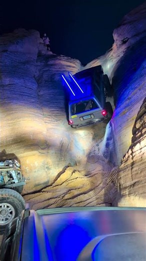 The Chute at night gone wrong 😬 #chute #mattsoffroadrecovery #offroad #fail