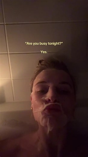 I’m neck deep with things to do (bubbles) | Bubble