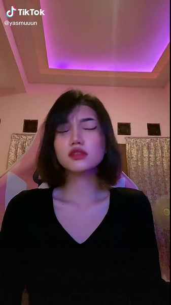 Vibrant Color-Changing LED Room Ambiance