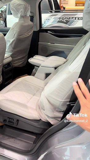 2026 Ford Edge L Review: Full Hybrid Electric Vehicle