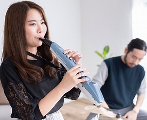 Roland launches AE-01 Aerophone mini digital wind instrument