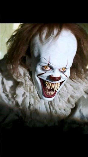 😱 THE PROJECTOR SCENE - Pennywise’s TERRIFYING Attack | IT (2017) Movie Breakdown 🎈