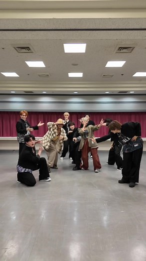 Travis Japan Crazy Crazy Dance Compilation