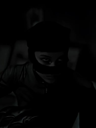 meow // #batman #catwoman #thebatmanedit #robertpattinson #zoekravitz | batman and cat woman