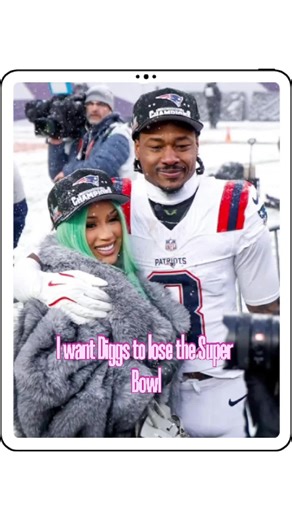 #CardiB has responded to why she danced as a backup for #BadBunny . #usa #foryoupage #usa🇺🇸 #superbowl