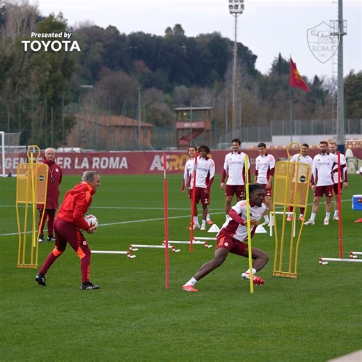 ⏳ Porto-Roma ✈️ #ASRoma | AS Roma