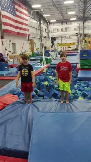 Our Pre-Team boys working hard on their back tucks. Keep up the good work boys! #wearethamesvalley #usagymnastics #teammates #gymfamily #gymnasts #newskills #flip #foampit #backtucks #boys #hardwork #practice #courage