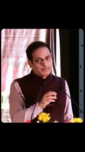 अपने आस पास अच्छे लोग राखिय। || Dr Vikas Divyakirti Sir || #vikasdivyakritisir