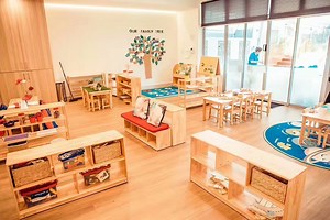 [Hot Item] Natural Wood Theme Kids Classroom Furniture, Kindergarten Furniture Preschool Equipment Supply for Australia