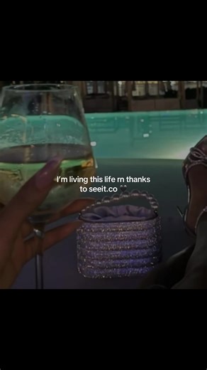 I’m living this life thanks to seeit.co 🤭💞 #fyp #makemoneyonline #motivation #seeitco #luxury