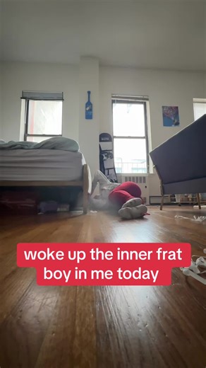 watch me line my bed w leds (also, what the hell do i do w the rest of 80 feet i got left over that i dont want to throw out) #ledstrips #bed #ledbedframe #fratboy #ledlights