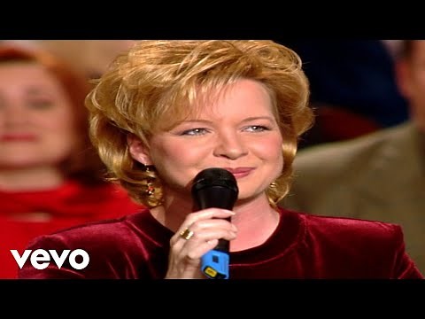Bill & Gloria Gaither - Praise His Name [Live] ft. Jeff & Sheri Easter, Charlotte Ritchie