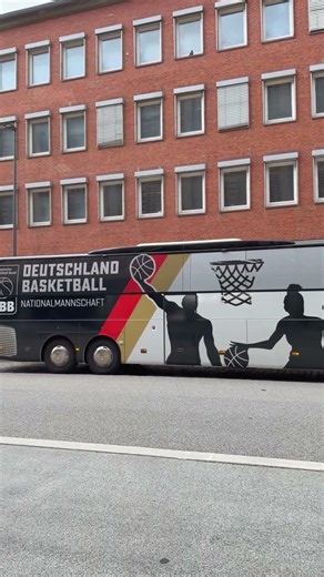 DBB Mannschaftsbus Deutsche Basketball Nationalmannschaft