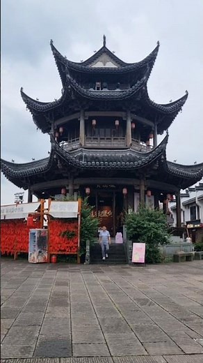 Strawberry Farmer's Trip to Huangshan, China: Walking Through Tunxi Ancient Street Vlog!!!