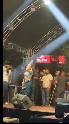 Priti Paswan stage show #pritipaswandance 1