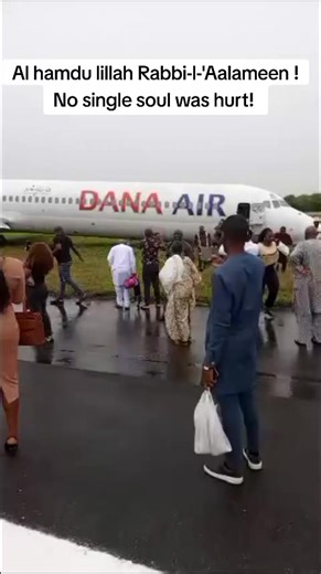 Al hamdu lillah Rabbi-l-'Aalameen 🙏🙏🙏 Olohun seun pupo faaaaaaa 🙏🙏 Thank God 🙏 No single soul was hurt! #PlaneCrashes #DisasterAverted #IqraaAfricaTv | Iqraa Africatv