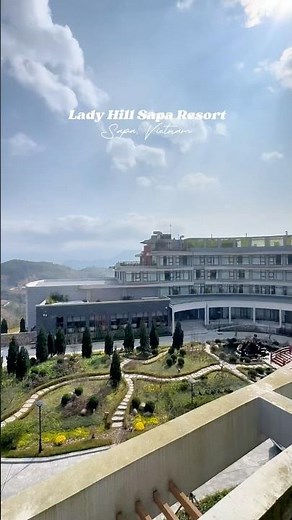 📍Lady Hill Sapa Resort. RIGHT next to Fansipan! Beautiful & comfortable. #SapaVietnam #Hotel