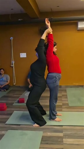 Yoga backbends for flexibility: beginner to advanced sequence