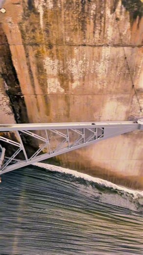 Depois da chuva intensa, o arco-íris sobre a Barragem do Vilar lembra que até as tempestades mais fortes anunciam dias melhores 👊🙌