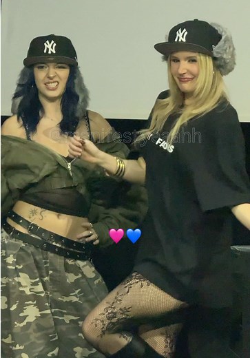 Manifest Şarkıları ile Lidya ve Zeynep Oktay
