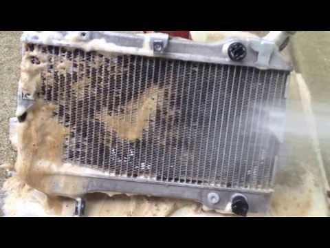 THE BEST NO SCRUBBING ATV UTV RZR Dirtbike Radiator cleaning Suzuki LTR 450