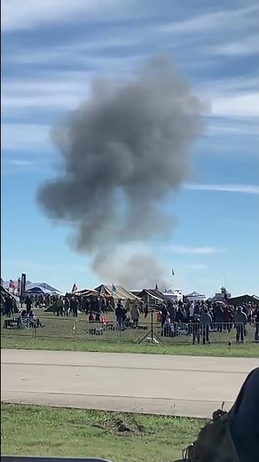 BREAKING! Oak Cliff, Texas: Plane crash with fire at Wings Over Dallas Airshow.