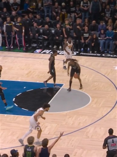 Ayo Dosunmu : 43 points, match de sa vie NBA