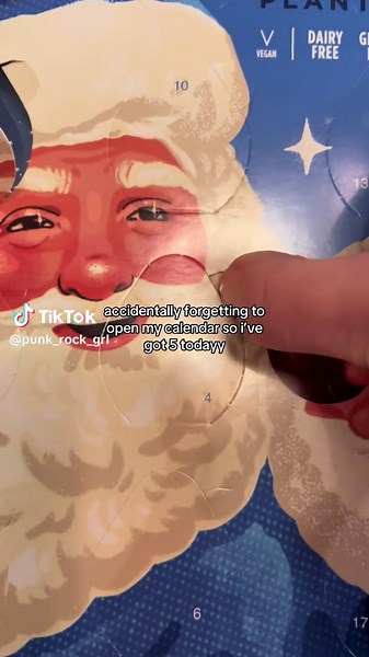 yippeee #adventcalendar #nutallergy #nomo #nutfreechocolate #fyp