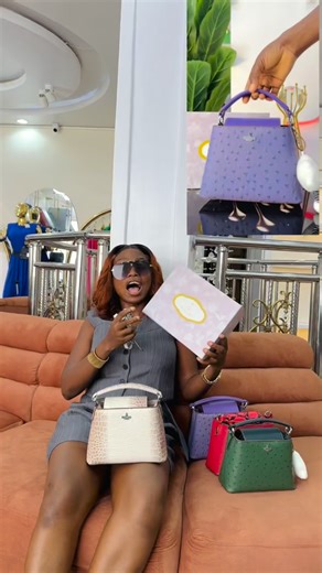 Aminat Oluwo on Instagram: "THIS PARTICULAR SALES DESIGNS WILL APPEAR ON WEBSITE FEB 1st - FEB 7th FOR FASTEST FINGER ONLY . Search :GAIL website Normal prices : 25,000 ❌ SALES PRICE : 14,999 naira ✅with box . 💥 Want more discount? Book our Distributor Deal with ₦500,000 and enjoy extra-discounted prices.👌 . Want to pictures and videos as a resellers join telegram via link in bio https://t.me/magmimiworldbags . HOW TO BUY -https://magmimibags.bumpa.shop(kindly pay into account on website immed