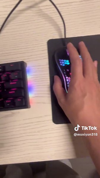 60% Mechanical Keyboard for Enhanced Gaming Experience