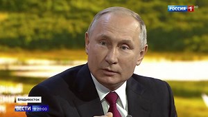 С экономического форума во Владивостоке сегодня пришло сразу несколько политических новостей. Причем новостей громких — тут же разлетевшихся по мировым СМИ с пометкой "молния". Владимир Путин предложил Японии уже в этом году заключить мирный договор. https://www.vesti.ru/doc.html?id=3059733&cid=5 | ВЕСТИ.ru