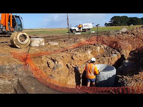 Constructing a sewer manhole