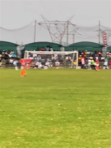 The come back goal for Juklyn fc. After being lead by Mudagasi 2-0. @MudagasiFc vs @JuklynFc #ShakaEasterSoccerTournament